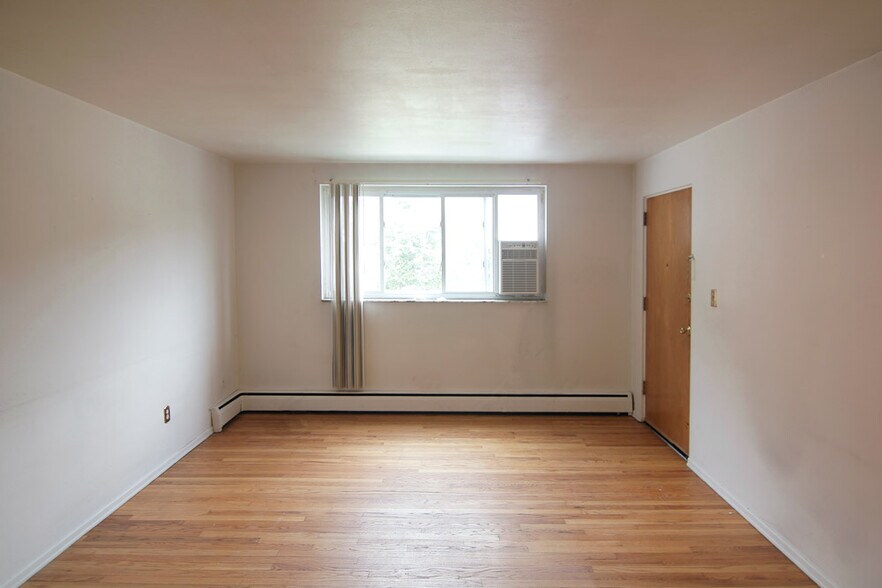 Building Photo - 600 Allenby Ave