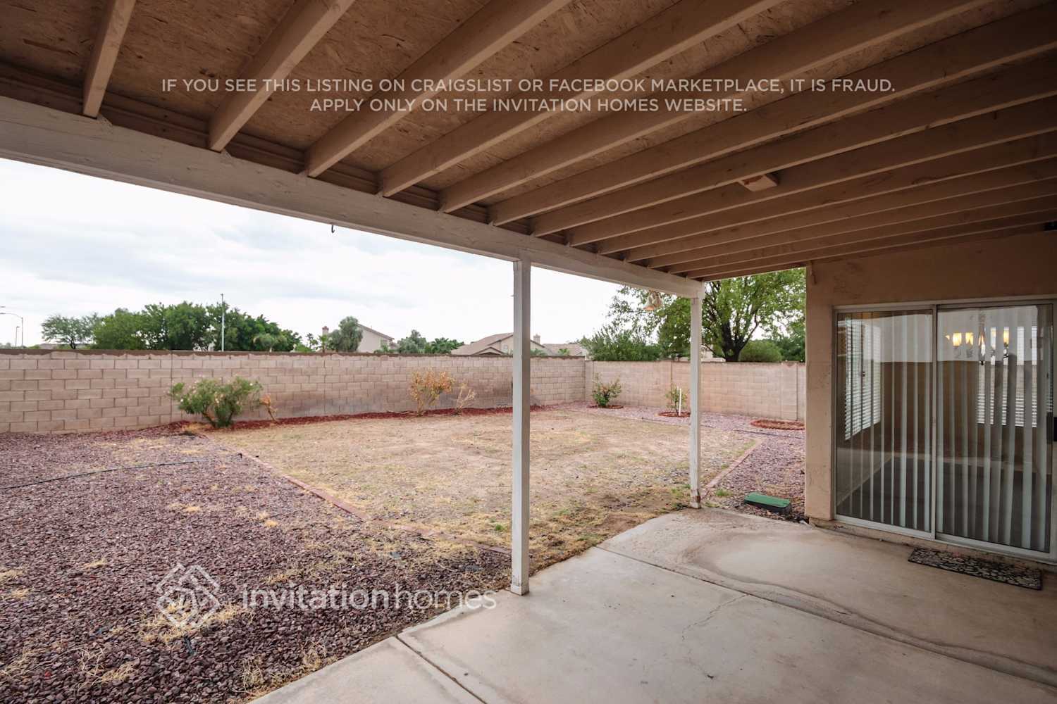 Building Photo - 6887 W Via Del Sol Dr