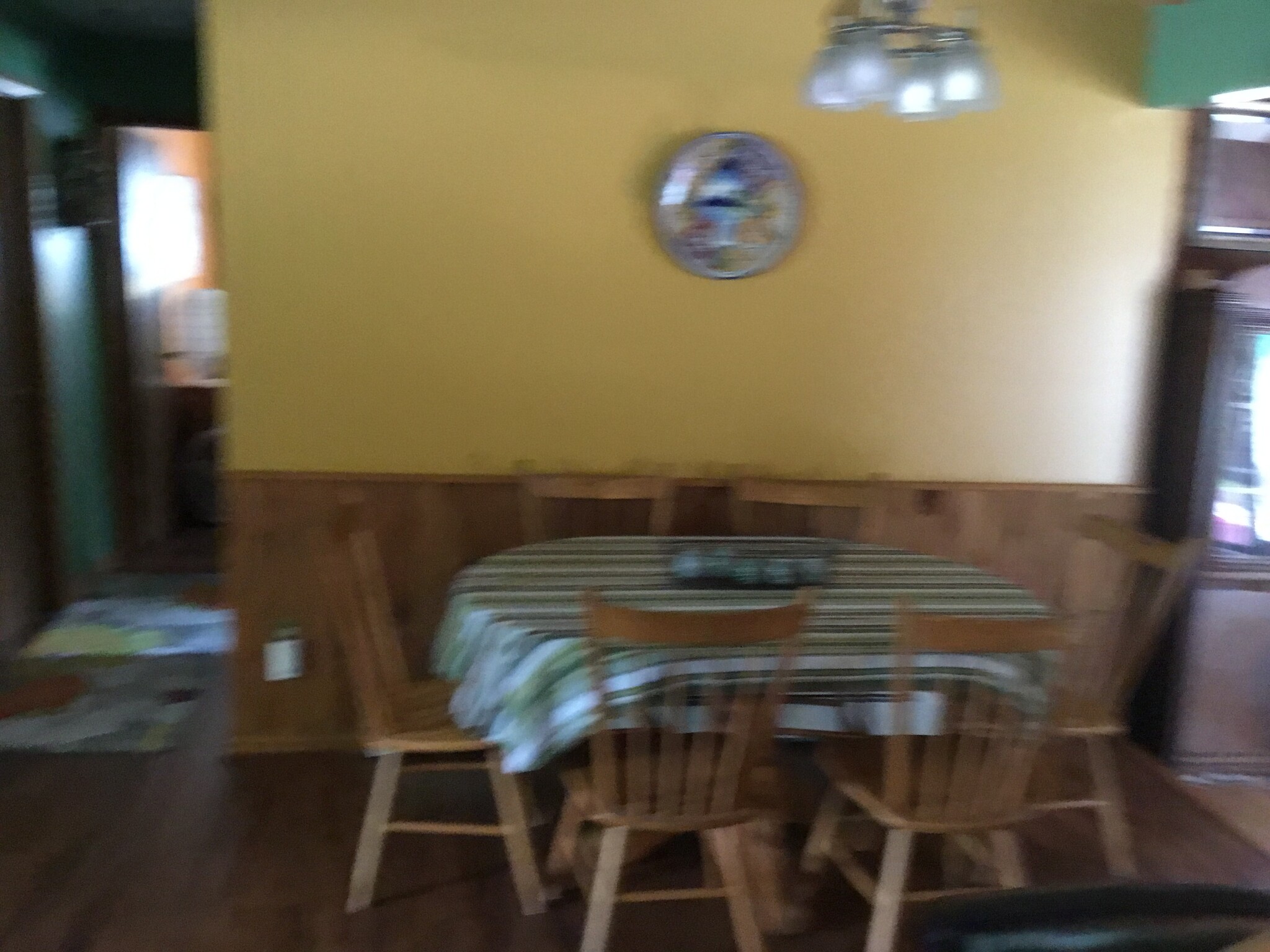 Kitchen - 1405 Kings Rd
