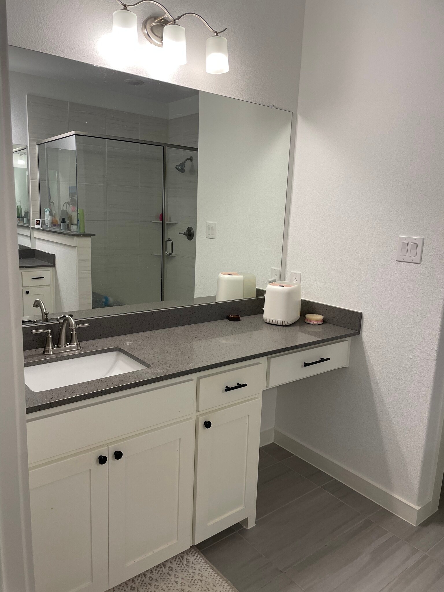 Master Bath - 2734 Vista Park Ln