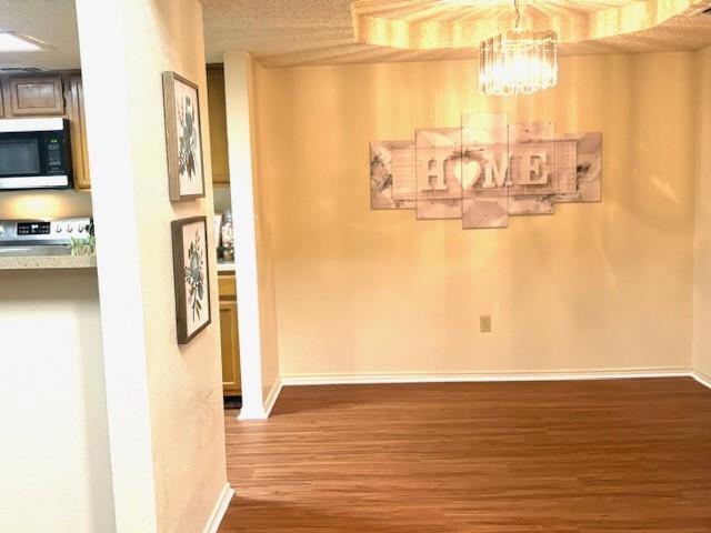 Building Photo - 4371 Hulen Cir E