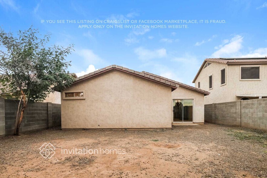 Building Photo - 5409 S 7th Dr