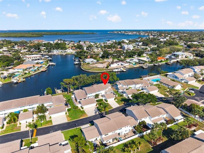 Building Photo - 6497 Cape Hatteras Way NE