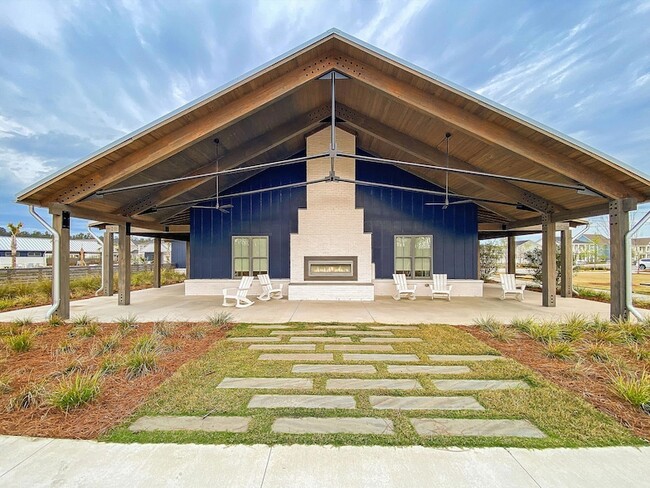 Building Photo - 313 Baritone Rd