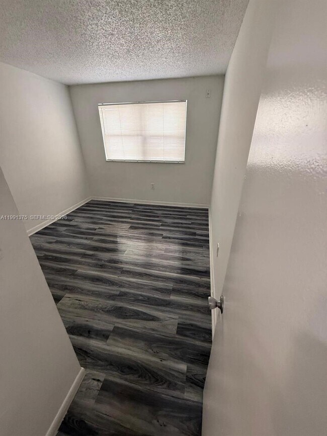 Building Photo - 7210 NW 179th St