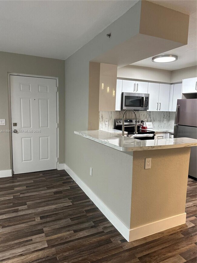 Building Photo - 15440 SW 284th St