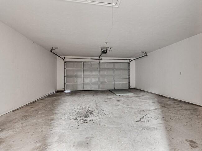 Building Photo - 4117 Green Apple Dr