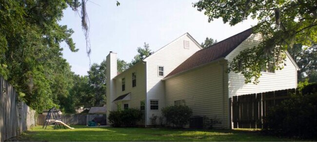 Building Photo - 119 Chalice Way