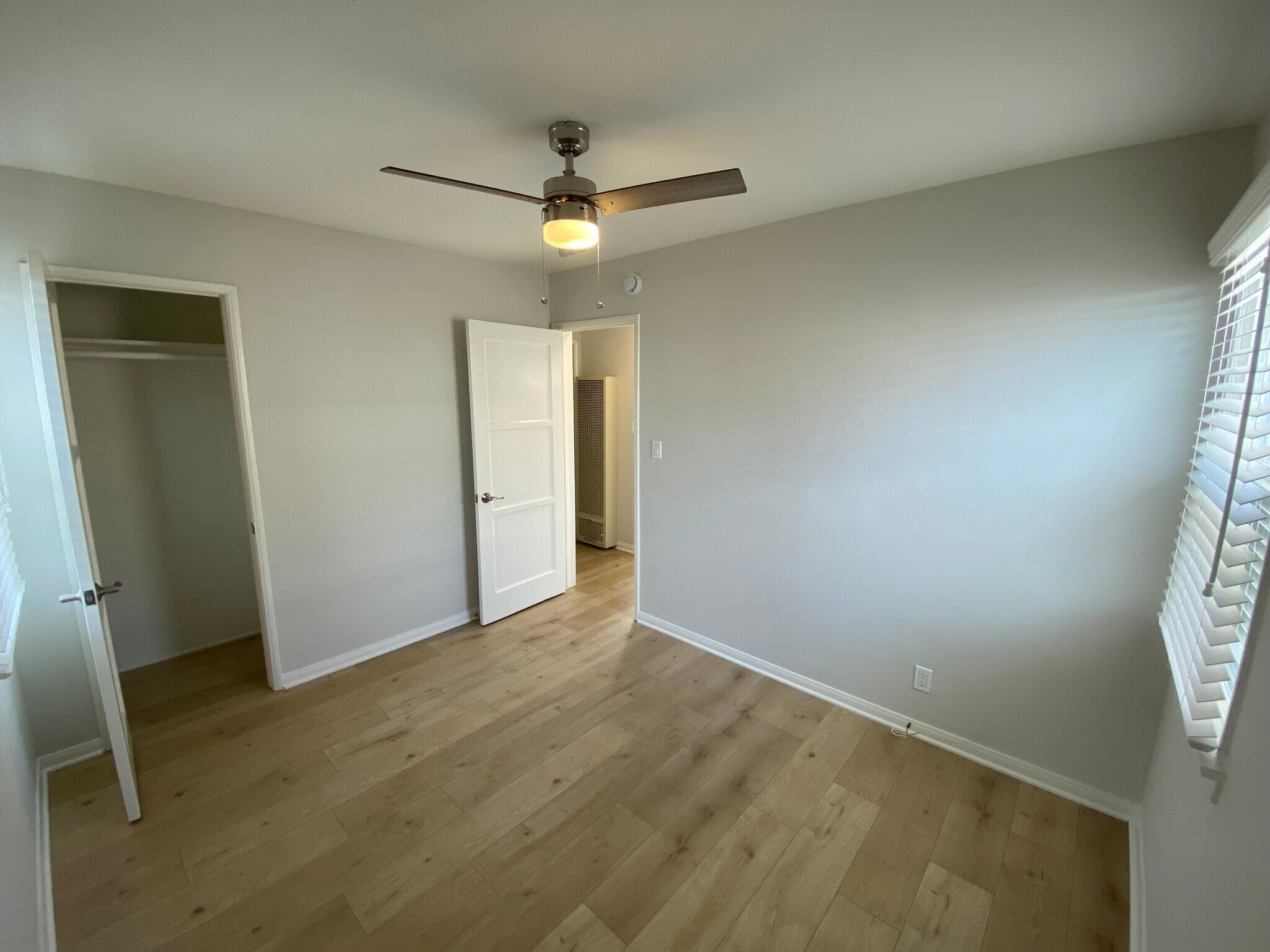 Building Photo - 14320 Condon Ave