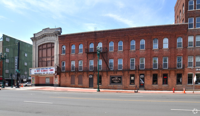 Building Photo - Wedgeway Building