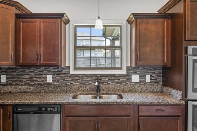 Building Photo - 2863 McManus Cir