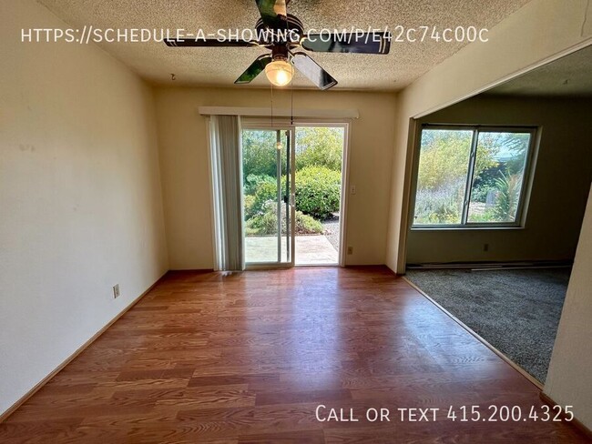 Building Photo - 258 Yellowstone Dr