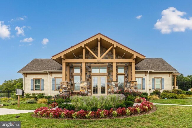 Building Photo - 6110 Stonecat Ct