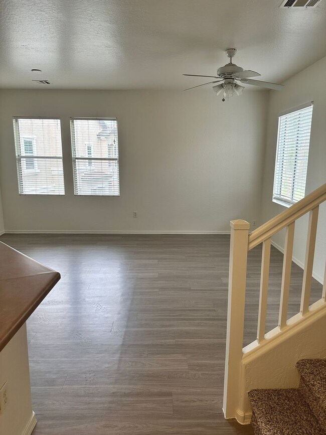 Building Photo - Park Central @ Augusta Ranch townhome (Ellsworth & Baseline)