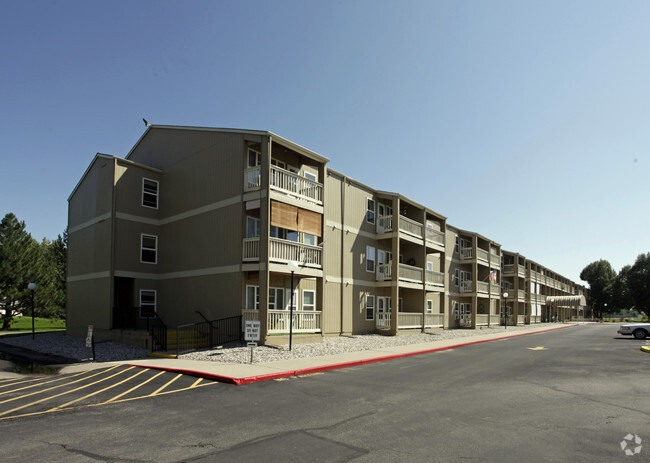 Primary Photo - Oakbrook Apartments