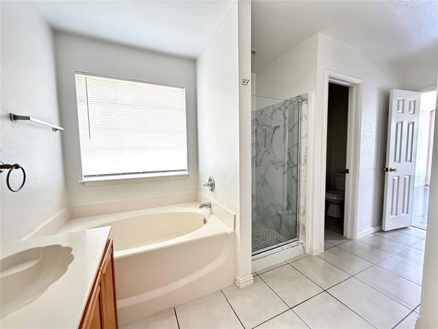Building Photo - 5408 Dove Dr