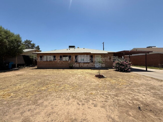 Building Photo - 4021 W Berridge Ln
