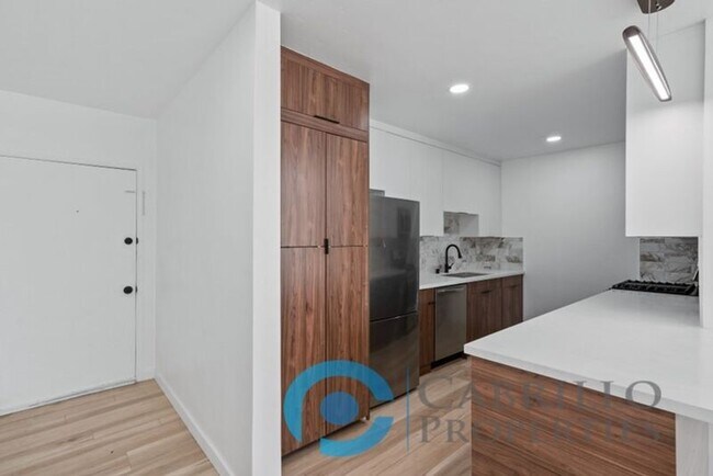 Building Photo - 4669 34th St