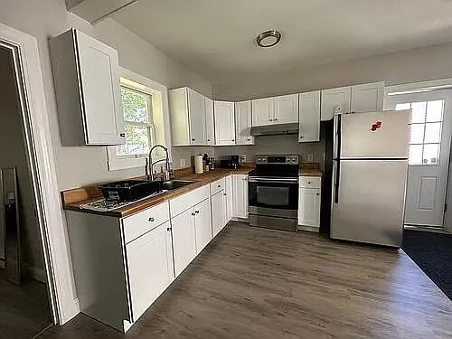 Building Photo - 12 Clark St