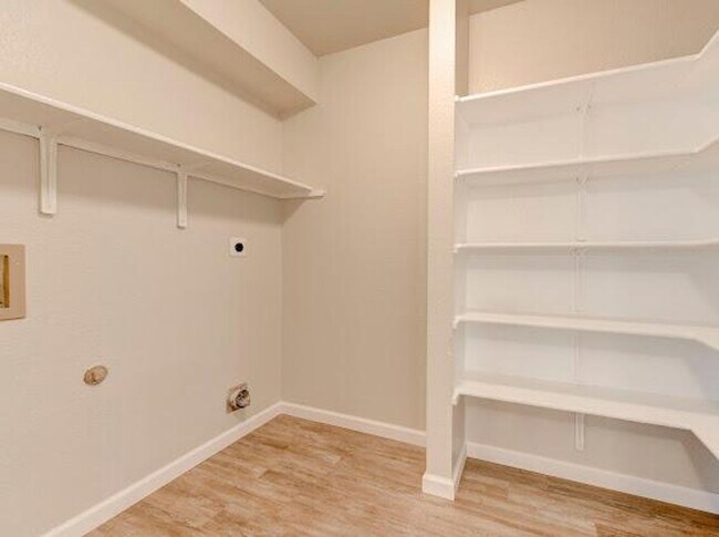 Building Photo - AVAILABLE SOON!