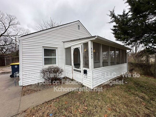 Building Photo - 4343 Myrtle Ave