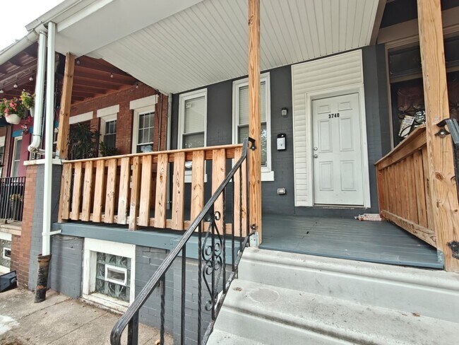 Building Photo - 3740 N 13th St