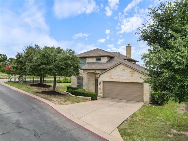 Building Photo - 10 White Magnolia Cir