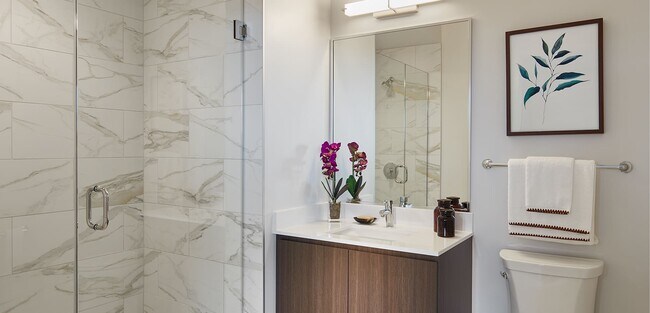 Building Photo - 760 N Milwaukee Ave