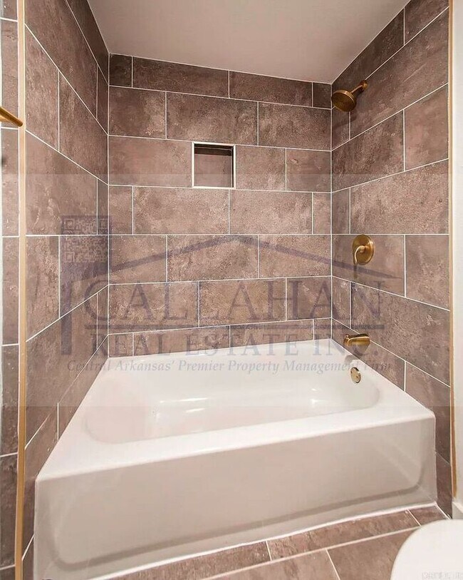 Building Photo - Ferndale 3 Bedroom Home