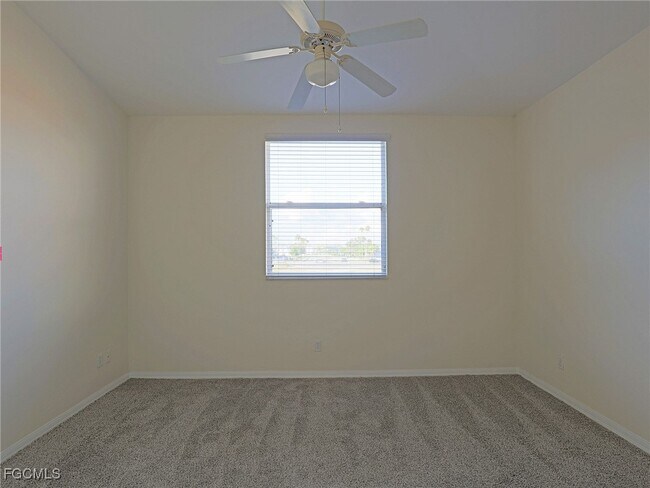Building Photo - 4133 Bellasol Cir