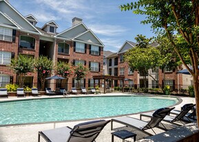 Building Photo - Plaza at Westchase