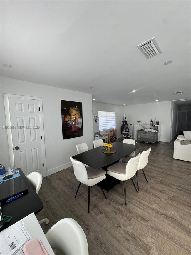 Building Photo - 12534 SW 27th St