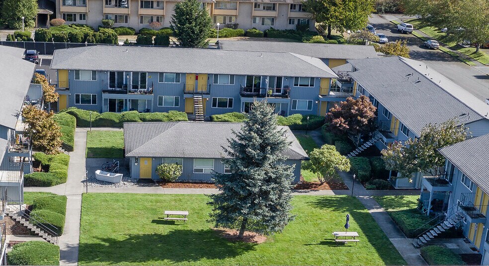 Pebble Bay Apartments 300 S Sunnyside Ave Sequim WA 98382 Apartment Finder
