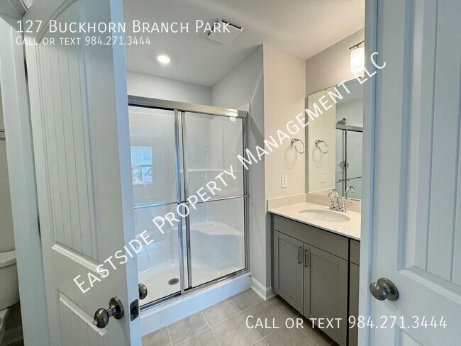 Building Photo - 127 Buckhorn Br Pk