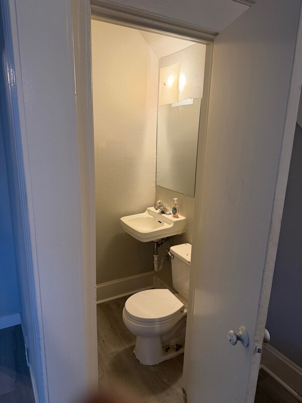 Building Photo - 1309 N Madison St