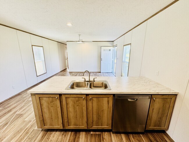 Building Photo - 3812 Goff Rd