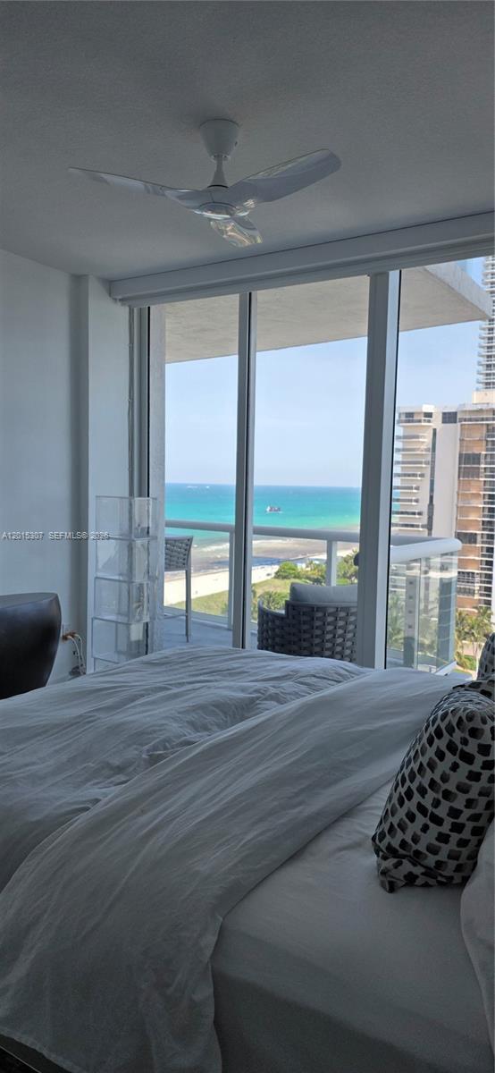 Building Photo - 6515 Collins Ave
