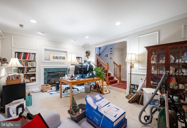 Building Photo - 259 Murtha St