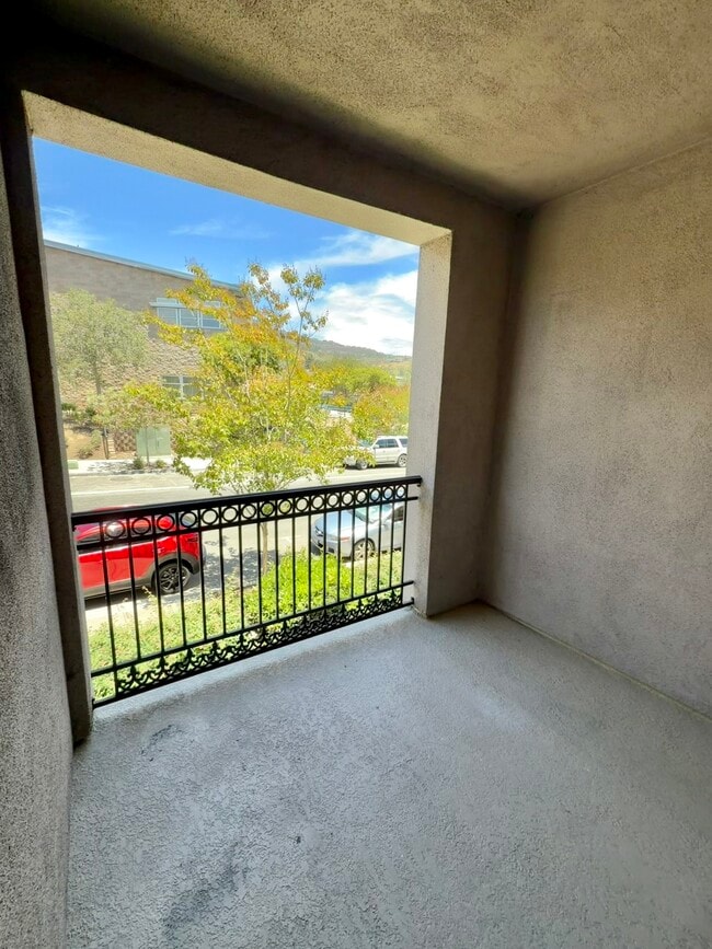 Building Photo - 1267 Elfin Forest Rd E