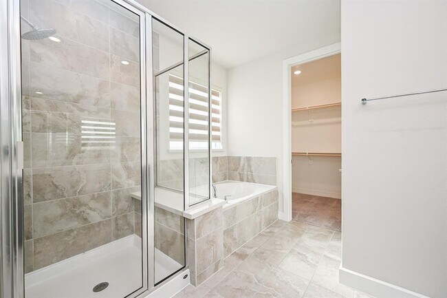 Building Photo - 21827 Erskine Peaks Pl