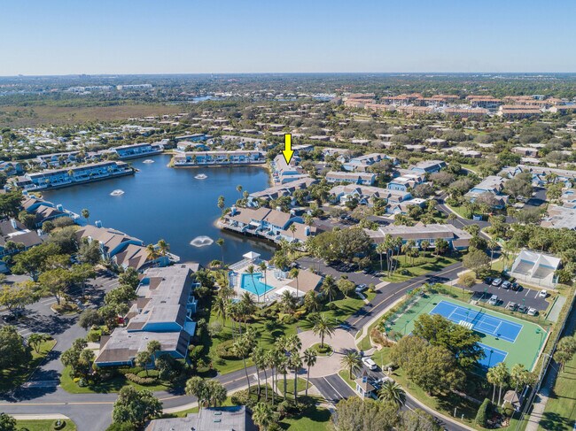 Building Photo - 1216 Ocean Dunes Cir