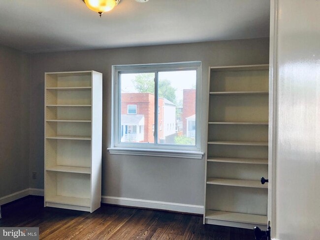 Building Photo - 317 Wesmond Dr