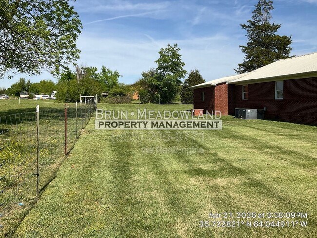 Building Photo - 3239 Morganton Rd