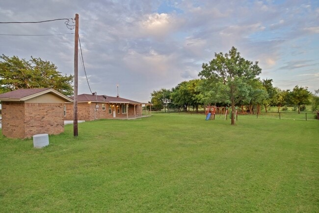 Building Photo - 14317 County Rd 511