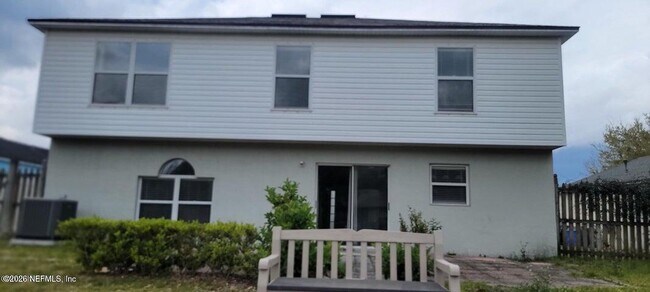 Building Photo - 2017 Millington Ln