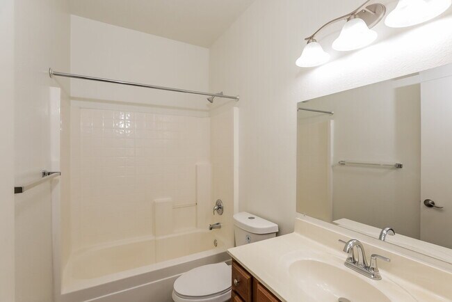 Building Photo - 13719 W Tara Ln