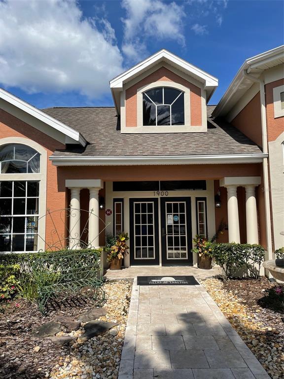 Building Photo - 1909 Summer Club Dr