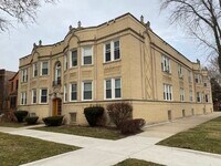 Building Photo - 2524 W Ardmore Ave