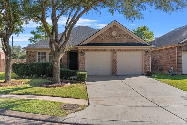 Primary Photo - 12304 Shady Brook Dr