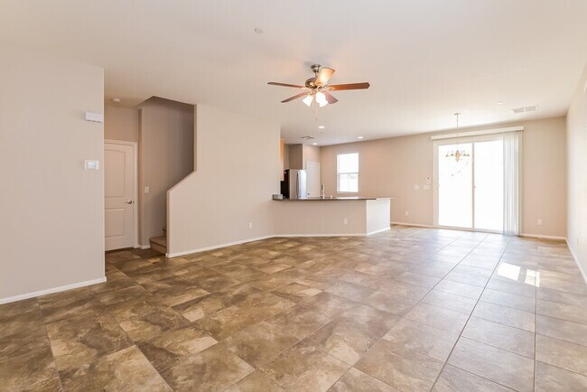 Building Photo - 892 Harbor Ave